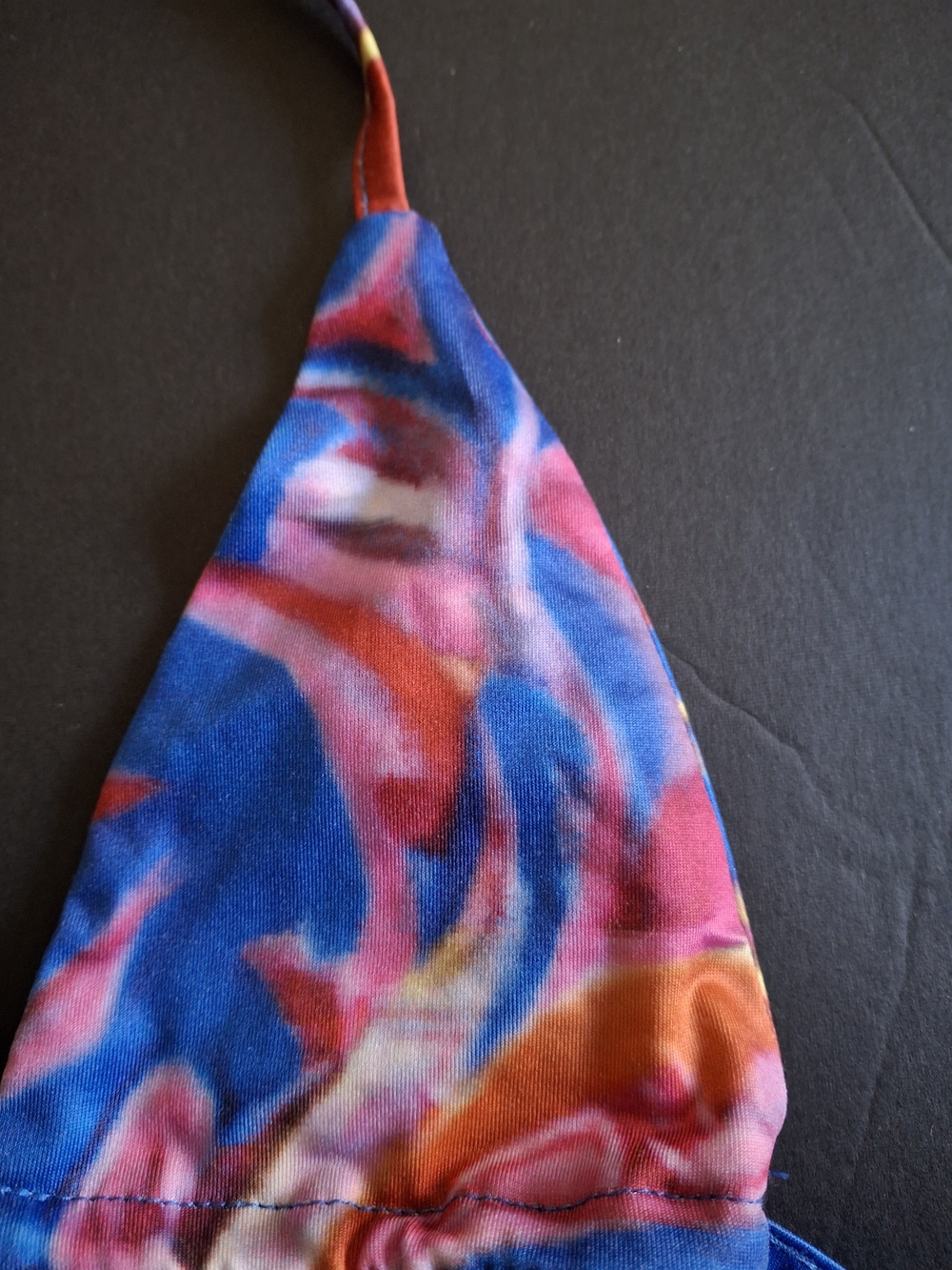 Colorful Abstract Ruched Tie-Side Crop Top & Matching Triangle Top Set - Picture 5 of 11